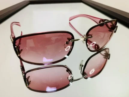 CAPRIO 4MM329 분홍색 템플 큐빅 포인트 선글라스 _ UV차단 차량용 아이템